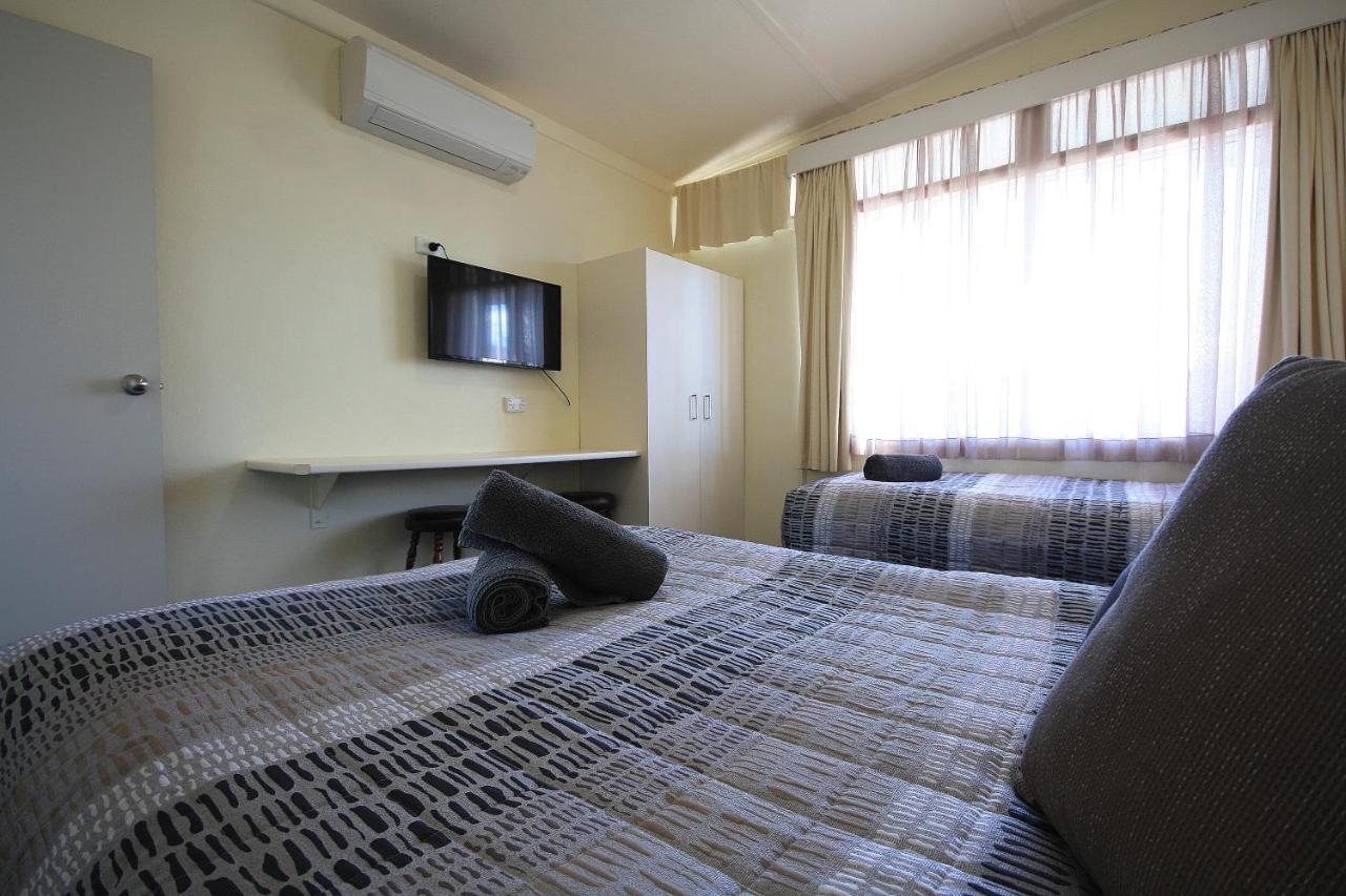 Hi Way Motor Inn Ясс Екстер'єр фото