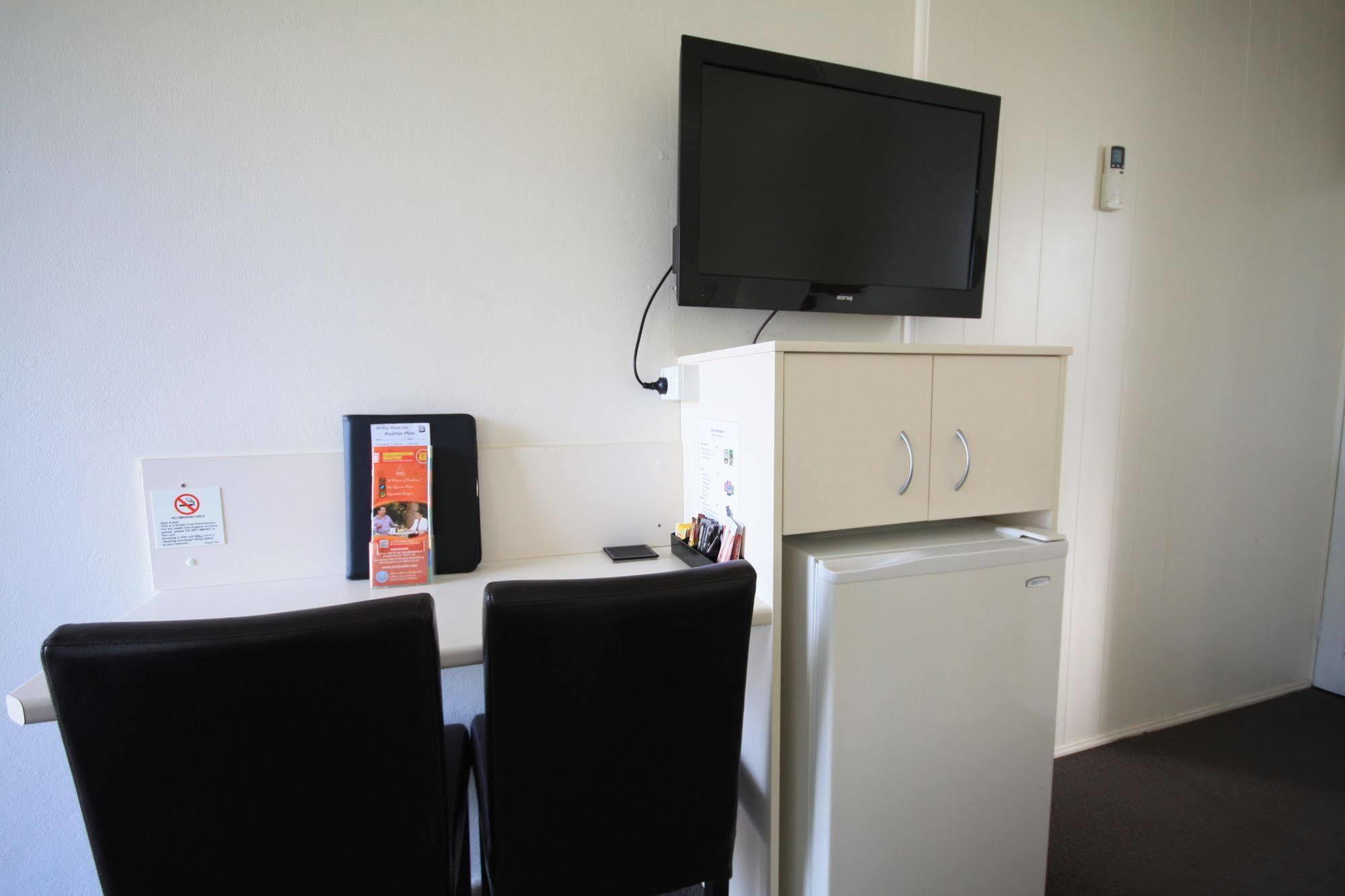 Hi Way Motor Inn Ясс Екстер'єр фото